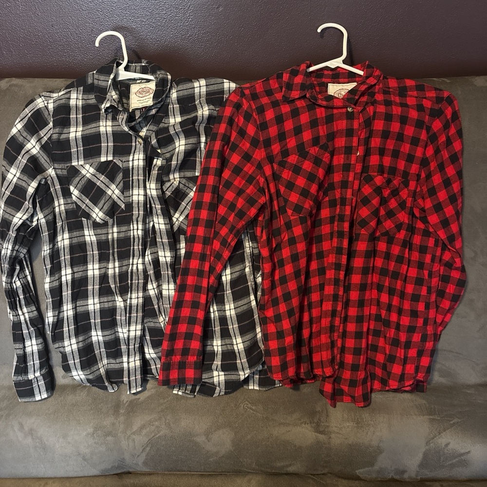SO Women's Black and Red Plaid Button Down Shirts